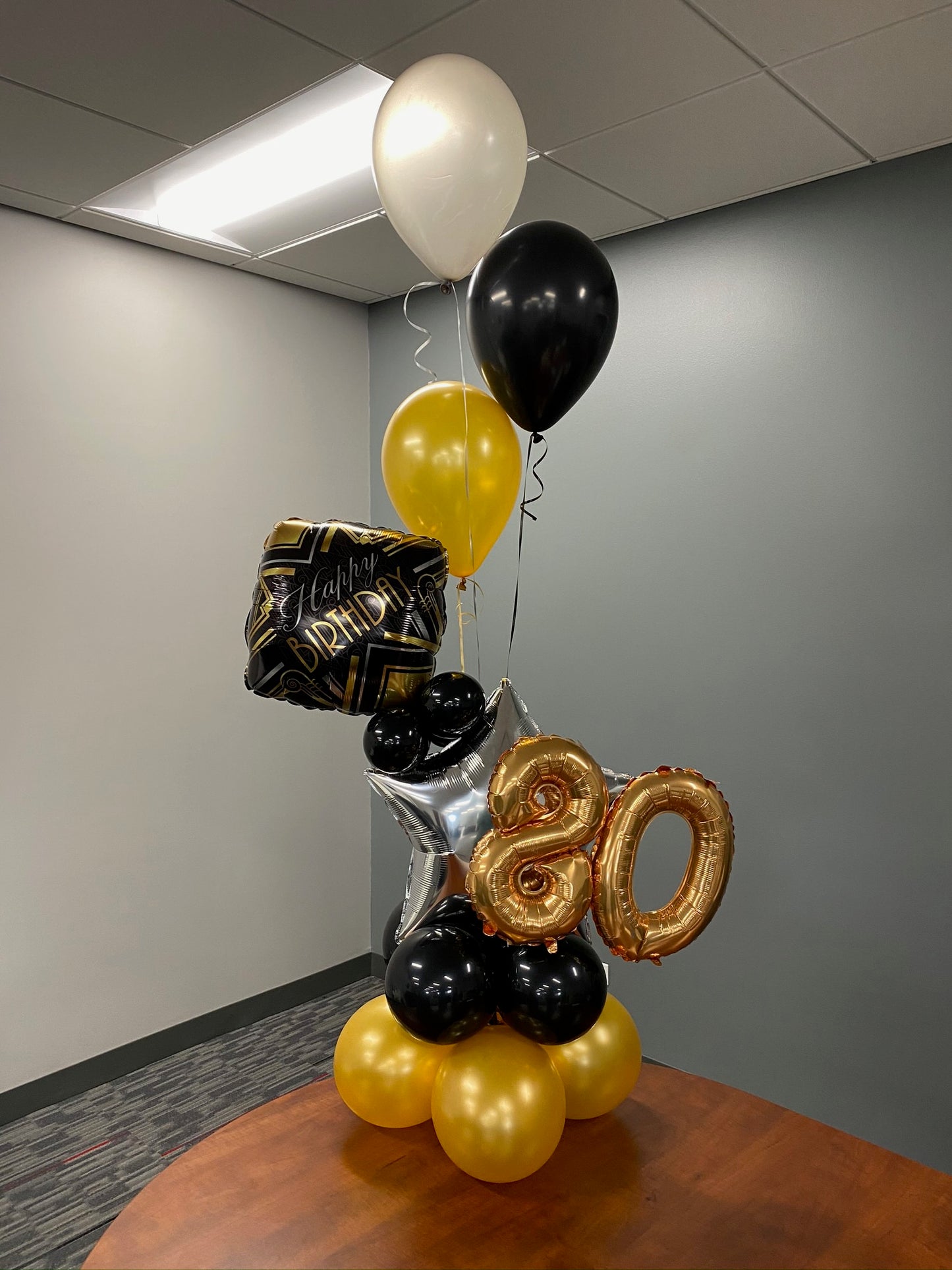 Deluxe Table Cluster