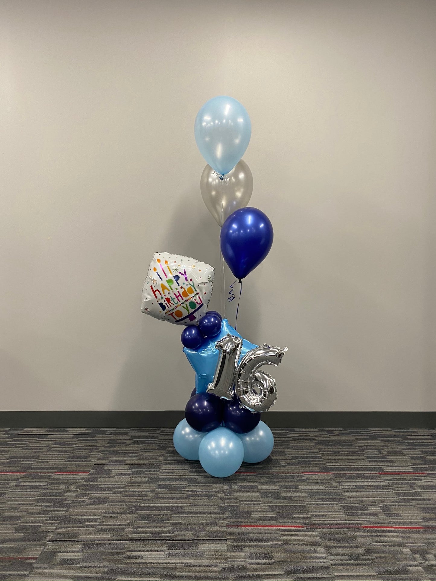 Deluxe Table Cluster