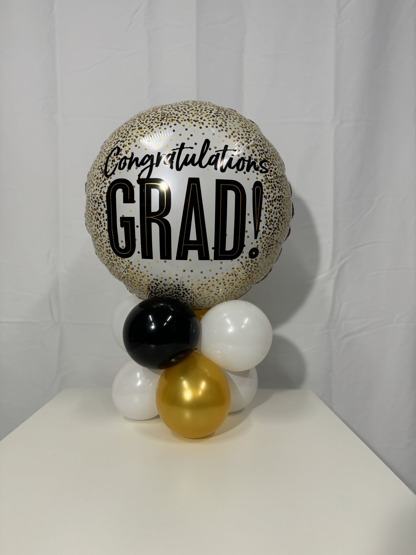 Grad Table Cluster