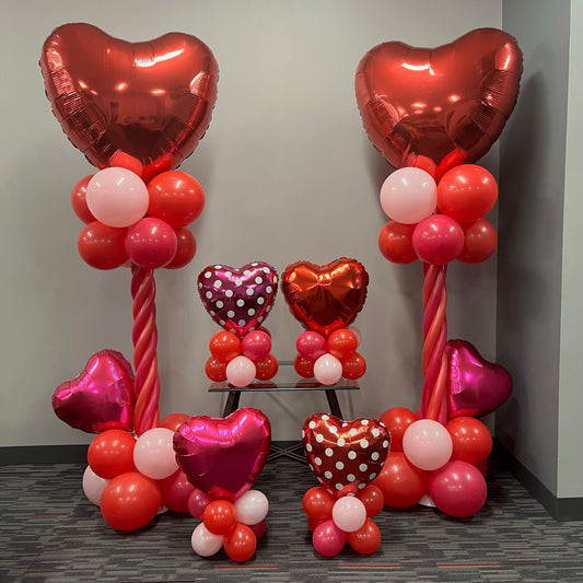 Bundle 4: 2 Party Poles & 4 Cluster Centerpieces