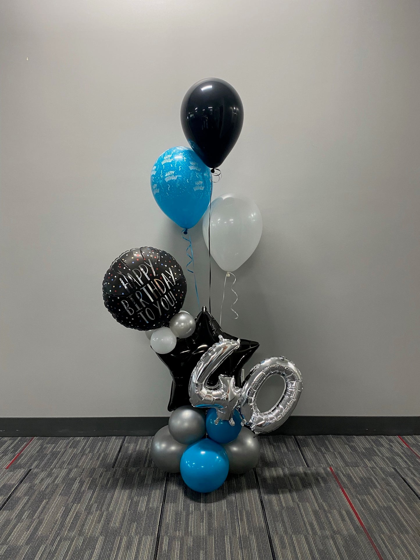 Deluxe Table Cluster