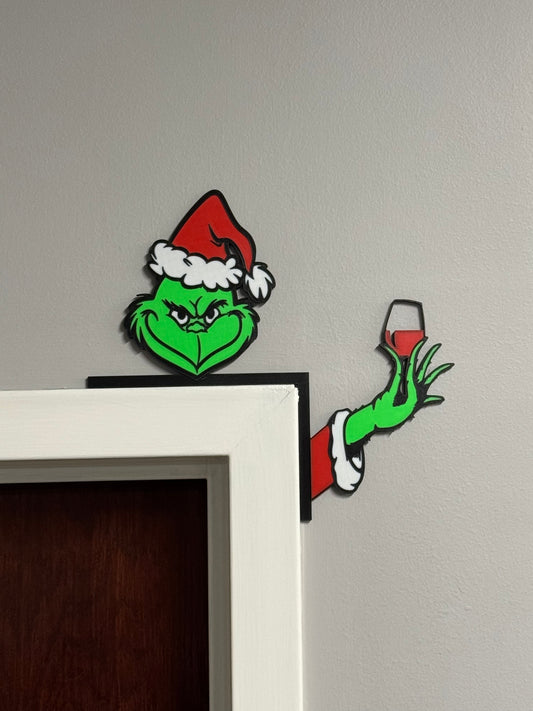 Grinch Wine Door Corner