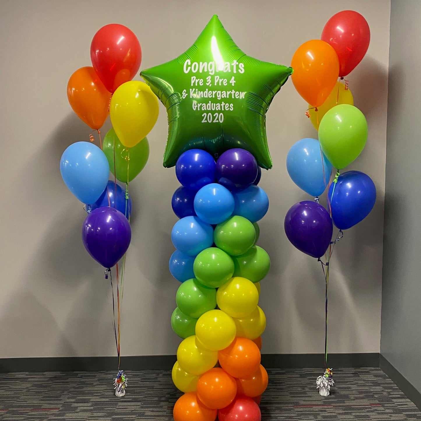 Bundle 2: 6’ Pillar & 2 Helium Bouquets